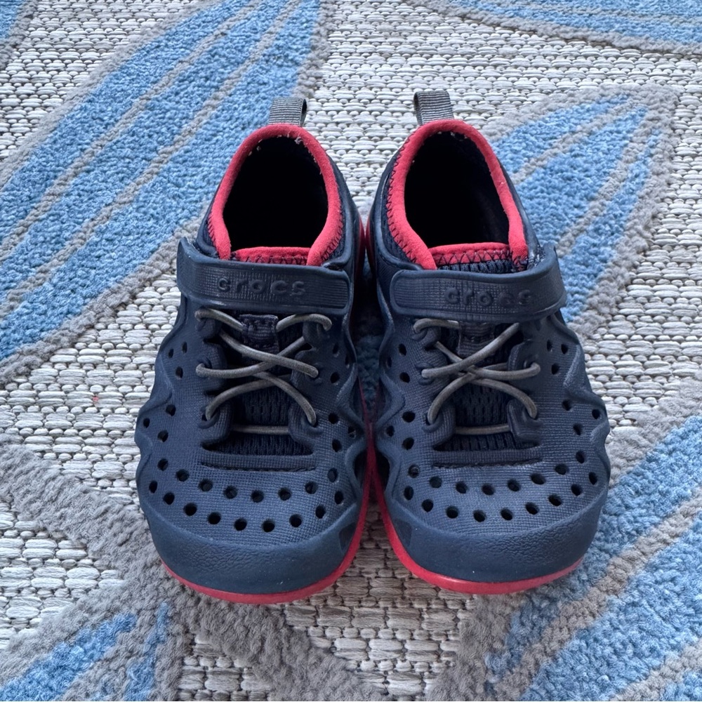 Crocs Kids' Swiftwater Play Shoe Navy Red‎ Size C9